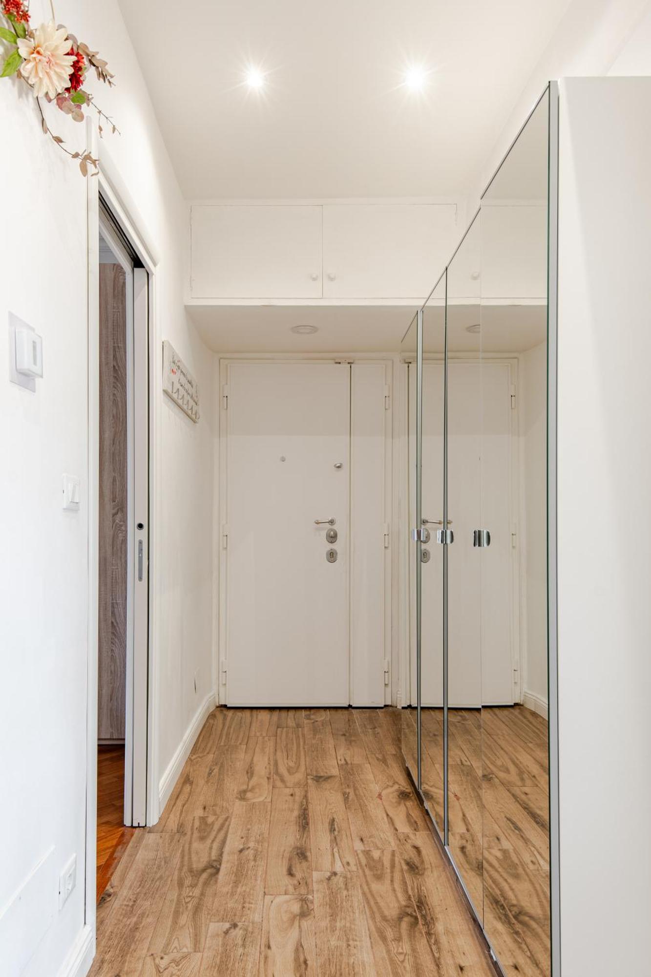 Appartement Metro B - Luminosa Casa Vicina Al Centro Di